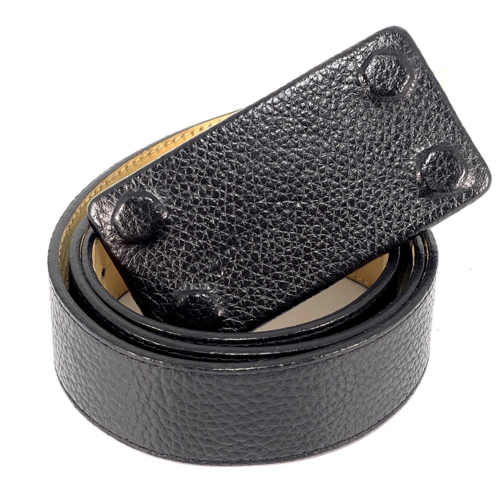 W by WORTH | Pebble Leather Belt | Leather Covered Bolts on Plaque